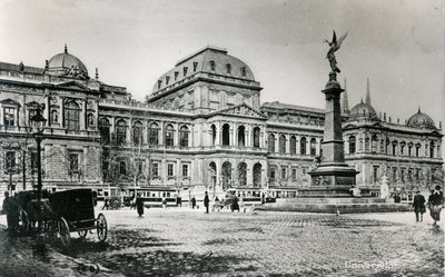ウィーン大学とリーベンベルク記念碑 作： Austrian School