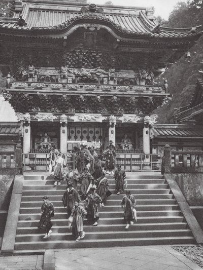 日本日光、陽明門、家康神社正門（モノクロ写真） 作： Axel von Graefe