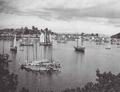 日本鞆、内海の港（モノクロ写真） 作： Axel von Graefe