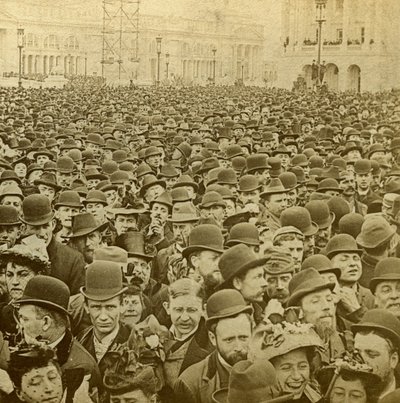 1893年に米国イリノイ州シカゴのコロンビア展示会のオープニングで群衆。 作： B. W. Kilburn