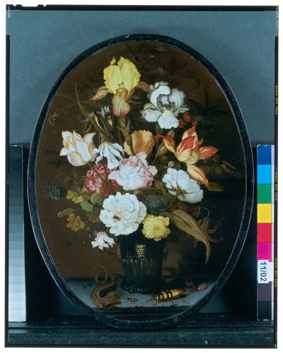 静物 棚に置かれたガラス花瓶の花とトカゲとカブトムシ 作： Balthasar van der Ast