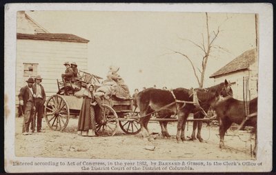 1862年、バージニア州センタービルの古いホームステッドからBradys Album Gallery、No。306から出発（bw写真） 作： Barnard and Gibson
