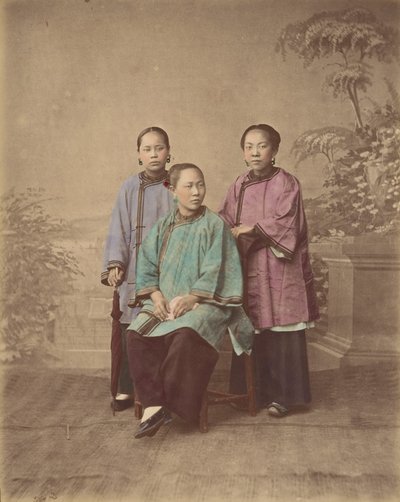 1870年代の上海の少女たち。 作： Baron Raimund von Stillfried