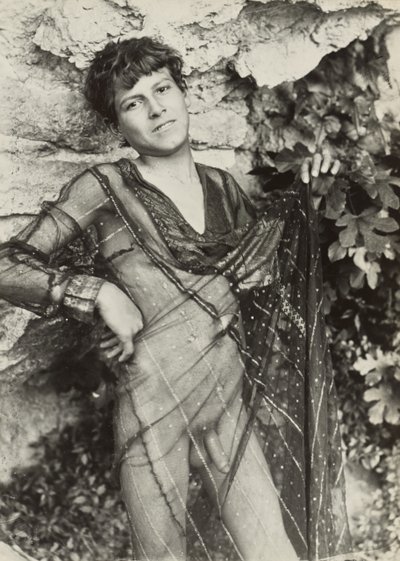  作： Baron Wilhelm von Gloeden