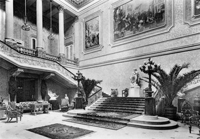 大ホール、スタッフォードハウス、1908年。 作： Bedford Lemere and Company