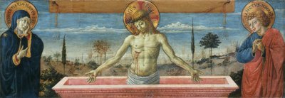 聖母と聖ヨハネ福音伝道者の間の悲しみの男、1469-1474。 作： Benozzo Gozzoli