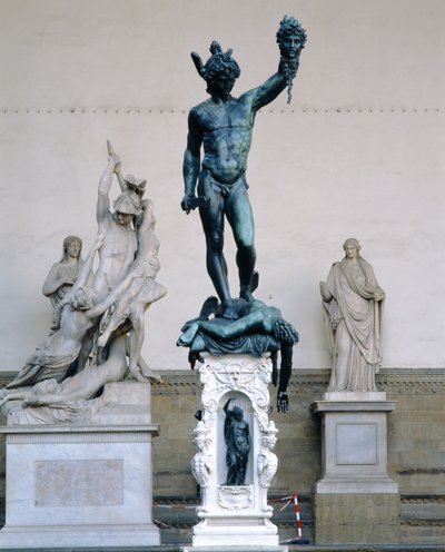 メデューサの頭を持つペルセウス、1545-54（ブロンズ） 作： Benvenuto Cellini
