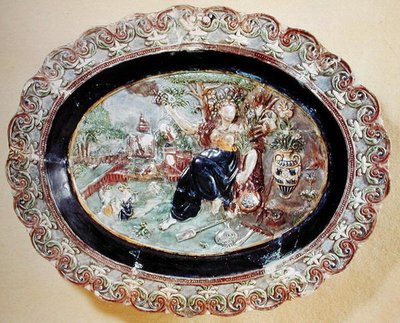 フローラ（ファイアンス）を描いた料理 作： Bernard Palissy