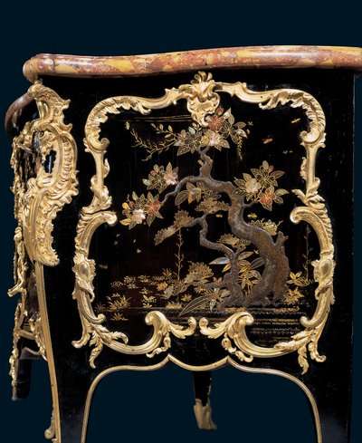箪笥、1745年頃（オルモルに取り付けられた漆と黒檀） 作： Bernard van Risenburgh II