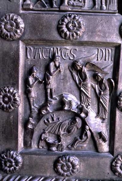 南側トランセプトのS.ラニエリ門からのキリスト降誕を描いたパネル 作： Bonannus of Pisa
