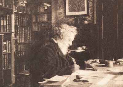 William Morris in his library at Kelmscott House, Hammersmith   1460915   ja       japanese Successfully Translated  Original: Portrait of reverend Kol - Painting Translat: Portrait of reverend Kol - Painting 1449467 ja japanese Successfully Translated Ori 作： British Photographer