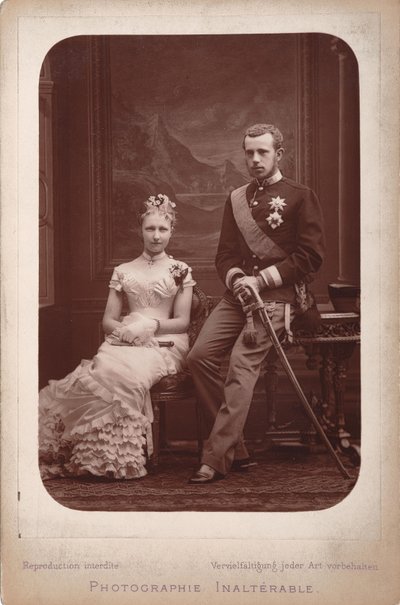 ルドルフ皇太子とベルギーのステファニー王女、1880 年。 作： Brussels . Photo studio Geruzet Frères