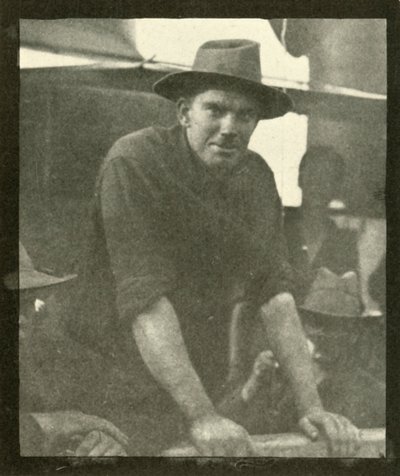 1898年1898年6月10日金曜日、生きたまま撮影されたハミルトン魚軍曹の最後の写真。 作： Burr McIntosh