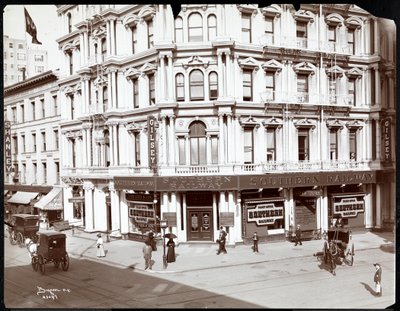 ギルジーハウス、ブロードウェイ、ニューヨーク、29thストリート、1906年（銀ゼラチンプリント） 作： Byron Company