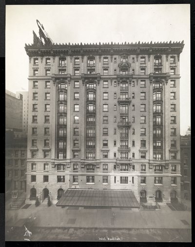 Hotel Woodstock at 127 West 43rd Street、New York、1911 or 1912（silverゼラチンprint） 作： Byron Company