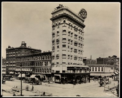 The Pabst Hotel、42nd Street、Broadway and 7th Avenue、ニューヨーク、1919（銀ゼラチンプリント） 作： Byron Company
