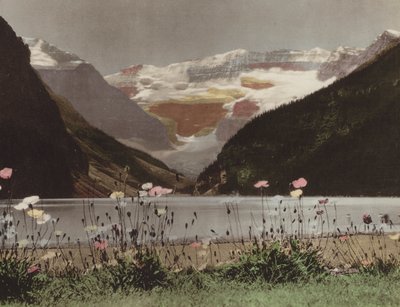 ルイーズ湖とビクトリア氷河 (カラー写真) 作： Byron Hill Harmon