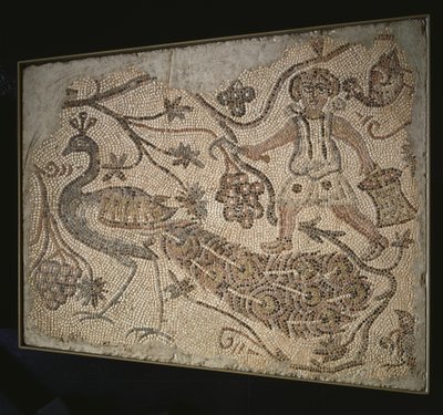 床モザイクパネル：ピーコック付きブドウ収穫機、400秒 作： Byzantine