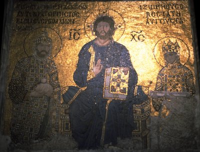 皇帝コンスタンティヌス9世モノマクスと皇后ゾーイの間のキリストパントクレーター、1020年頃 作： Byzantine Byzantine