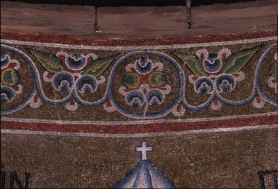 首相の飾り、1037-1050 作： Byzantine Byzantine