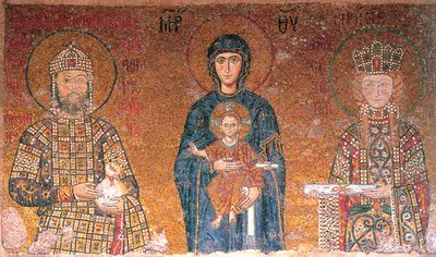 皇帝ヨハン 2 世コムネヌスとその妻イレーネの間の聖母子、c1118。 作： Byzantine Master.