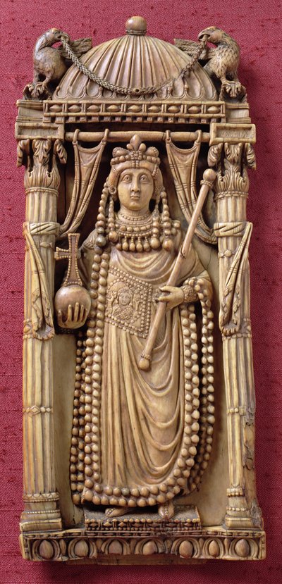 皇后のレリーフ彫刻、西暦500年頃 作： Byzantine School