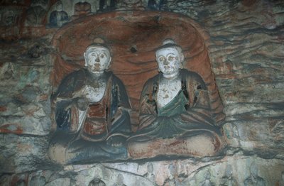 中国、山西省、雲岡石窟の砂岩の仏像 作： J.B. and Brown J. Rowbotham
