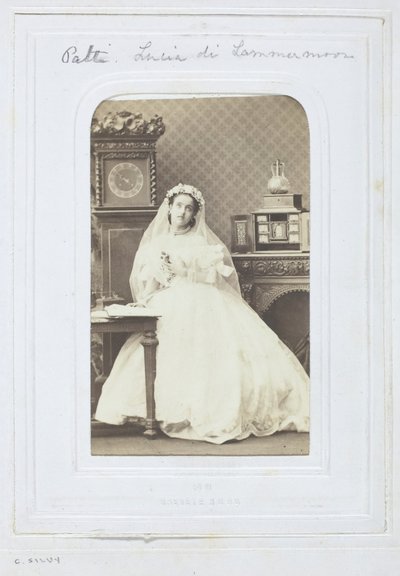 アデリナ・パティ、1860～69年。 作： Camille Silvy
