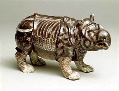 Rhinoceros 作： Carl Fabergé