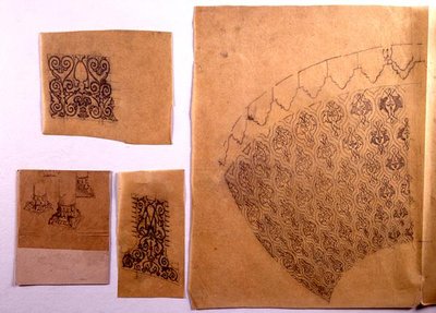 トレーシングペーパーに描かれた16枚のスケッチから、建築物のディテール（紙に鉛筆） 作： Carl Haag