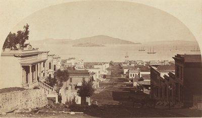 北を見たアルカトラズ島とサンフランシスコ湾 作： Carleton E. Watkins
