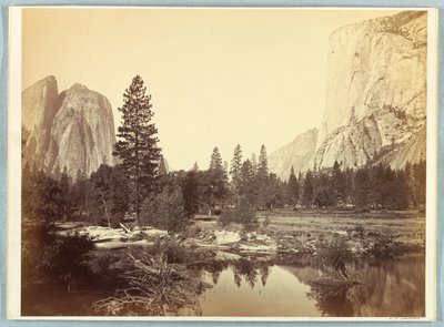 ダウン ザ バレー、エル キャピタン、カセドラル ロックス 作： Carleton E. Watkins