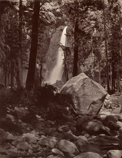 Lower Yosemite Fall, 1,600 feet, 1872年頃, 1876年頃に印刷されたもの。 作： Carleton E. Watkins.