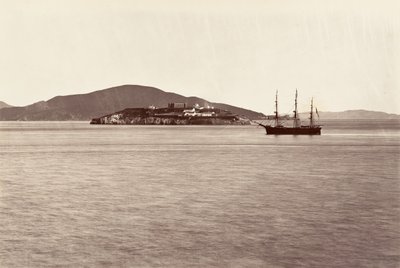 アルカトラズ島、サンフランシスコ、1868 ～ 69 年、約 20 年頃に印刷 1876年。 作： Carleton Emmons Watkins