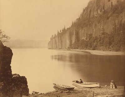 ケープ・ホーン、コロンビア川、1867年（写真） 作： カールトン・エモンズ・ワトキンス