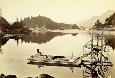 フローティングサーモンホイール、カスケード、1867 作： Carleton E. Watkins