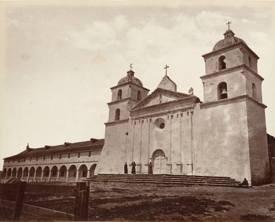 オールド ミッション教会、サンタ バーバラ、1876 年、印刷 1876年。 作： Carleton Emmons Watkins