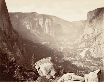 ユニオン ポイントから見たヨセミテ バレー、カリフォルニア州。 1872年、約印刷。 1876年。 作： Carleton Emmons Watkins