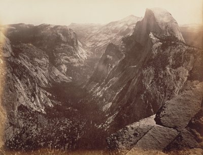[グレーシャーポイントからのハーフドーム］ 作： Carleton Watkins