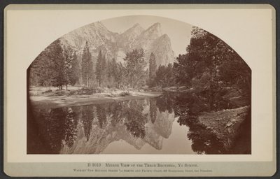 三兄弟の鏡』『ヨー・セミテ 作： Carleton Watkins