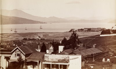 サンフランシスコのサウサリート、タマルパイス、リチャードソン湾 作： Carleton Watkins