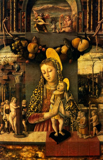 受難の聖母」1460年頃（パネルにテンペラ、金彩 作： Carlo Crivelli