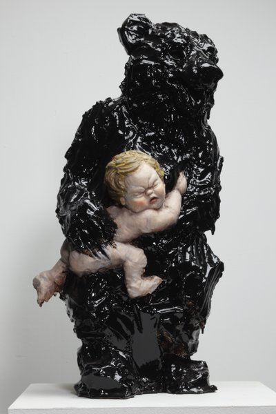 The Foundling, 2010（ジェスモナイト、ペイント） 作： Cathie Pilkington