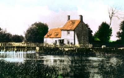 Rushey Weir、テムズ川、1926年。 作： Cavenders Ltd