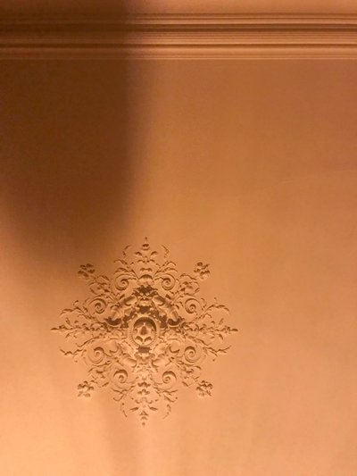 構図 - 建築 - 詳細, 2019（写真） 作： Cécile Jamet