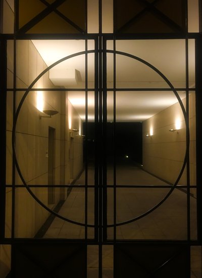 構図 - 建築 - ディテール, 2021 (写真) 作： Cécile Jamet