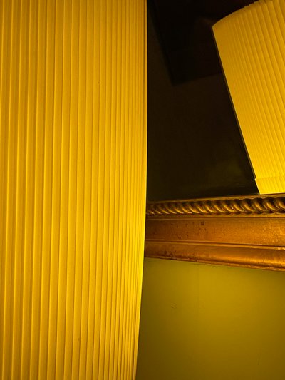 構図 - 照明、2024年（写真） 作： Cécile Jamet