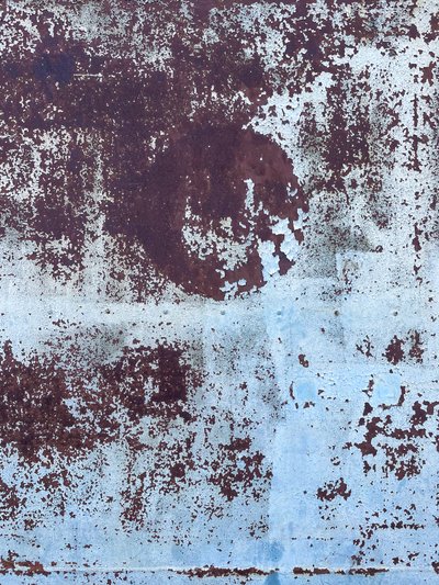 構成 - 金属、2023年（写真） 作： Cécile Jamet