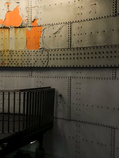 コンポジション - メトロ、2019年（写真） 作： Cécile Jamet