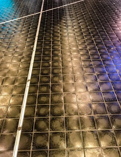 コンポジション - リフレクションズ、2019年（写真） 作： Cécile Jamet